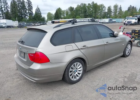 2009 BMW 328I xDrive z USA, uszkodzony, nr VIN WBAUU33509A540063